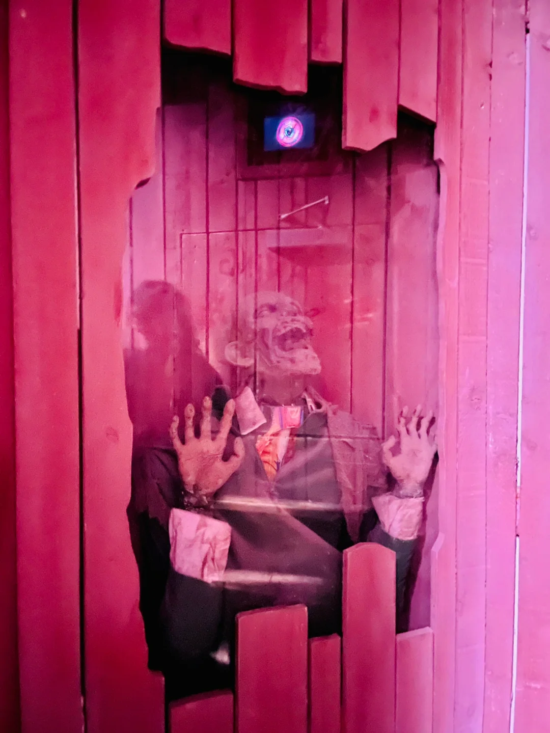 苹果密室逃脱闯关版pp助手下载苹果版ios-第2张图片-太平洋在线下载